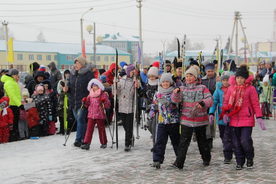 ОТ НАСТОЛЬНЫХ ИГР ДО ХОККЕЯ В ВАЛЕНКАХ