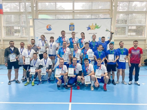 Трудовые коллективы Тюменского района сыграли в волейбол