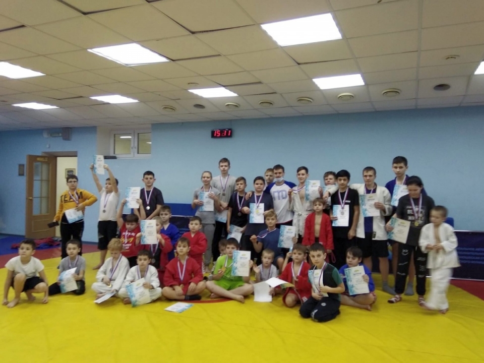 Всероссийский День самбо отметили турниром новичков