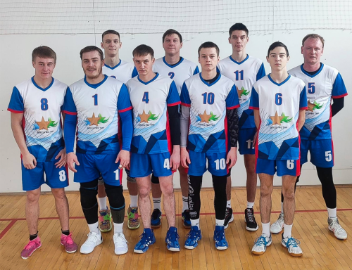 Команда Богандинского выступает на областном клубном чемпионате по волейболу