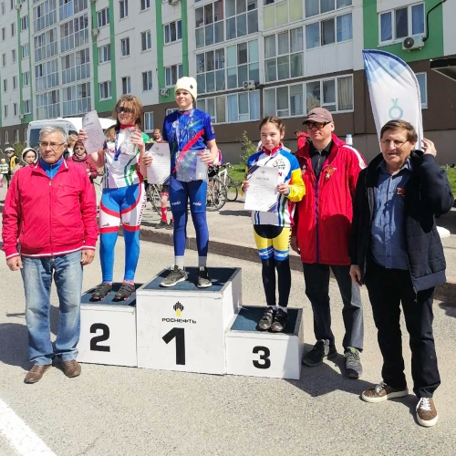 Спортсменка СШ № 2 ТМР стала победителем праздничной велогонки
