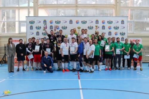 Футзал и перетягивание каната завершили очередную районную Спартакиаду трудовых коллективов