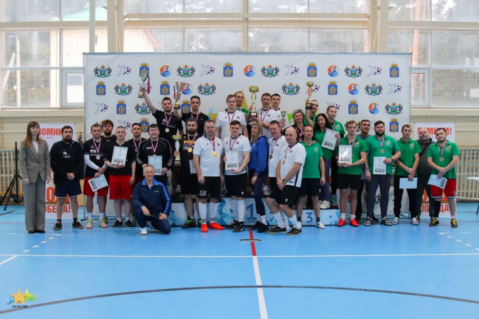 Футзал и перетягивание каната завершили очередную районную Спартакиаду трудовых коллективов